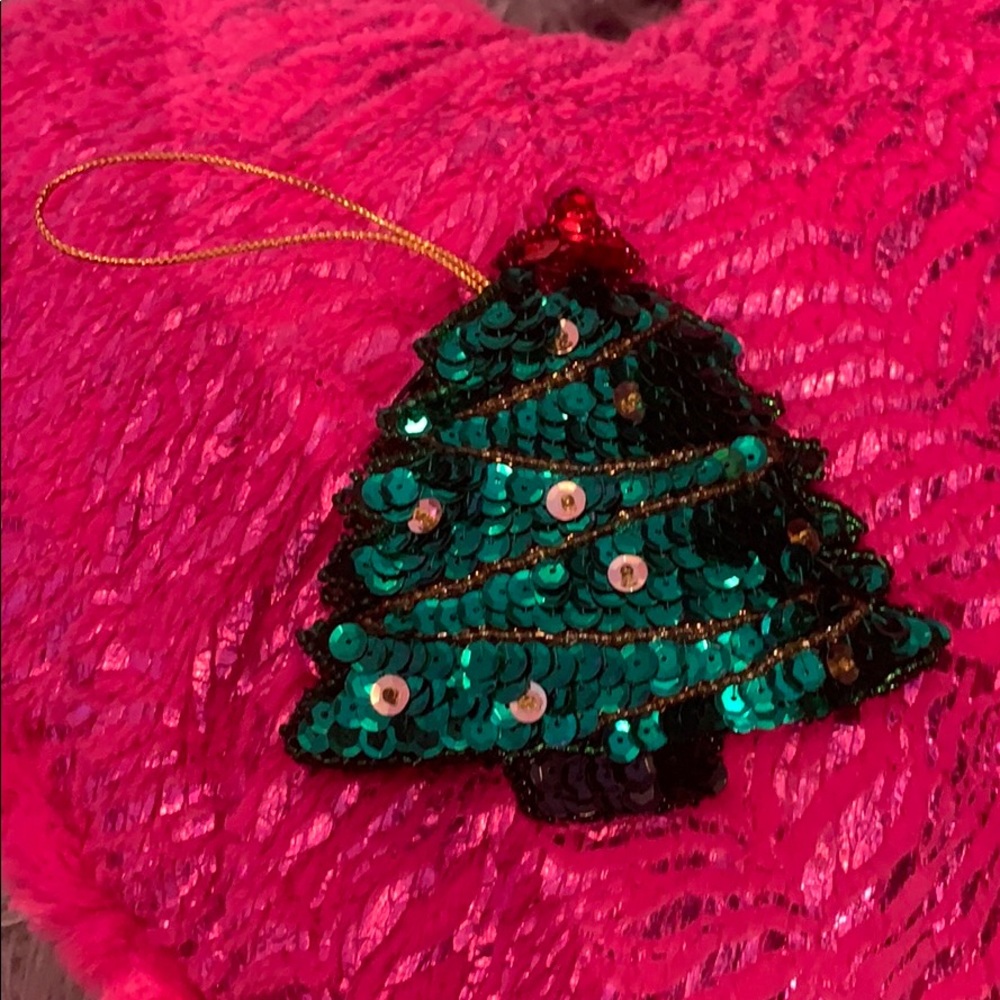Christmas tree wristlet